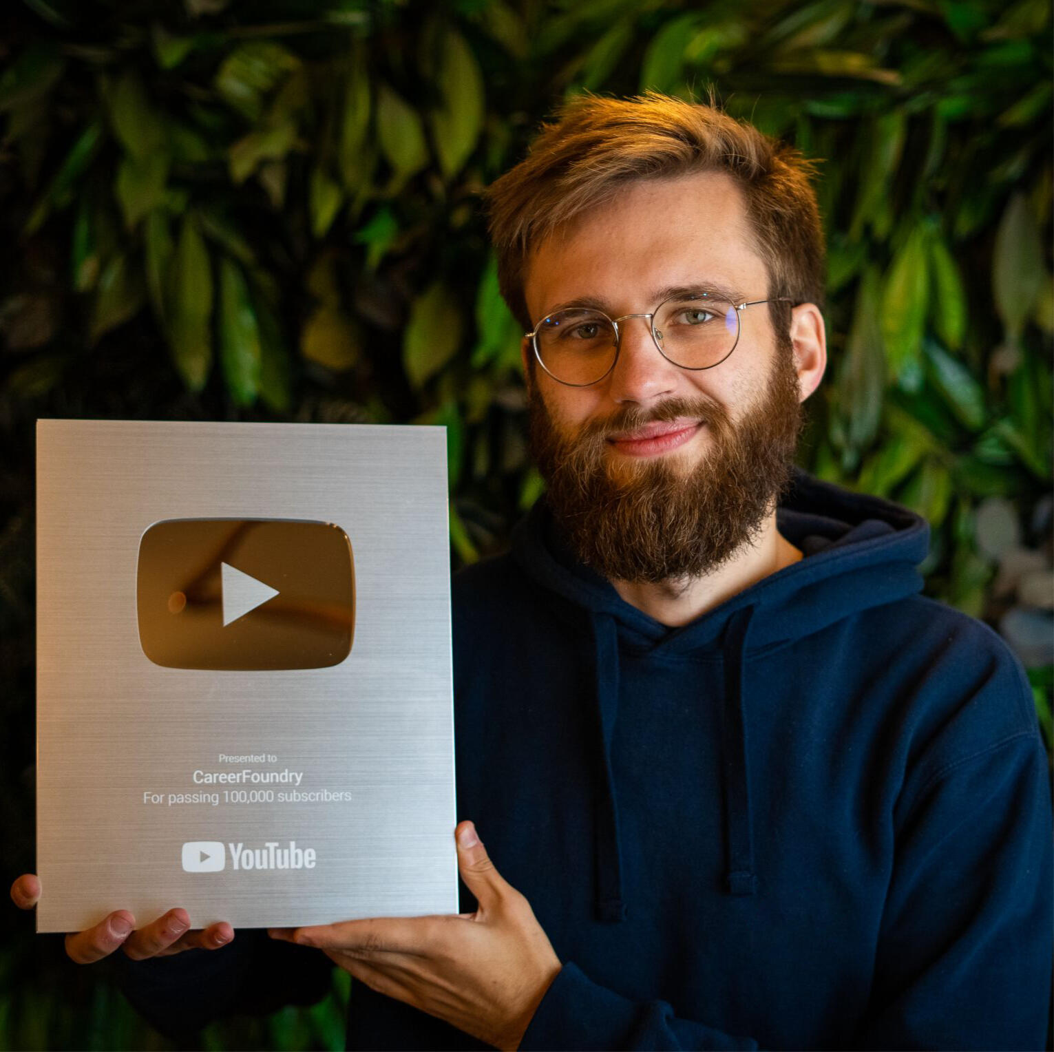 Tomas Profile Picture